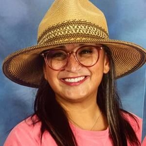 Meet your Posher, Sienna